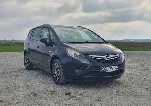 Opel Zafira cena 56999 przebieg: 77671, rok produkcji 2015 z Radzyń Podlaski małe 781